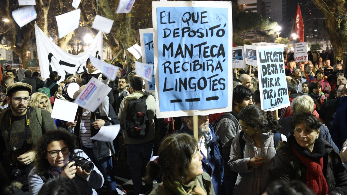 El ruidazo se escuchó en Rosario con críticas a la Nación y la provincia