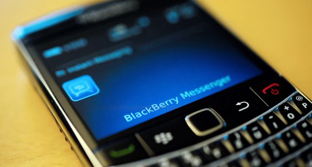 Indignaci&oacute;n mundial por el silencio de Blackberry, que falla hace tres d&iacute;as
