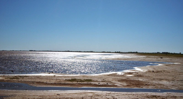 Postal de la laguna de Melincué