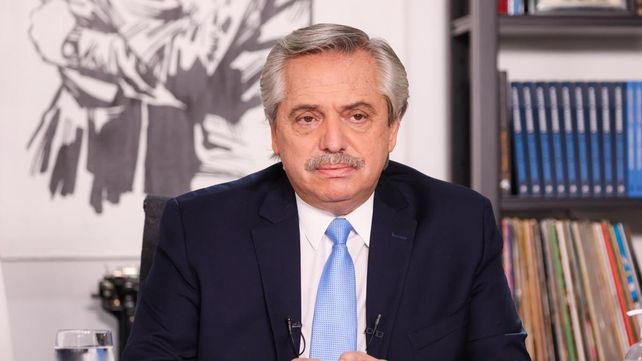 Alberto Fernández quedó recluido en Olivos después de que una moza diera positivo de Covid