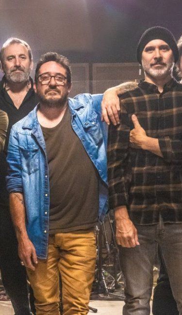 La Vela Puerca celebra 30 años y encuentra nuevas formas de estar cerca de su público