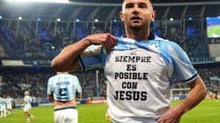 Maravilla Martínez la figura de Racing.