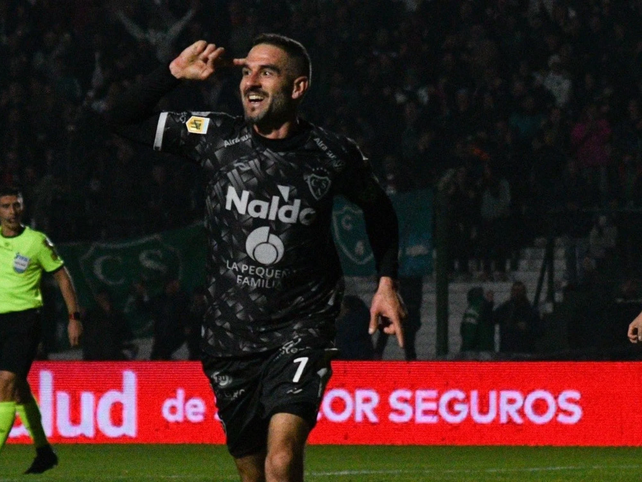 Sarmiento se sacó la mufa y le ganó a un duro Argentinos