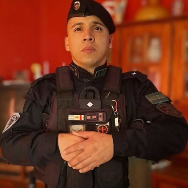 La víctima del crimen tenía 33 años y trabajaba en Roldán.