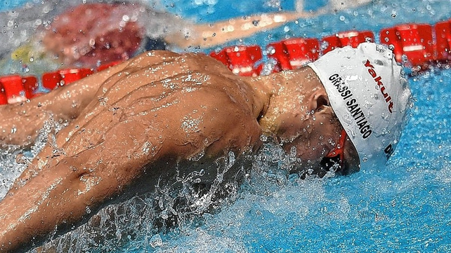 El santafesino Grassi consiguió récord argentino en 100 metros mariposa en Mundial de Abu Dhabi.