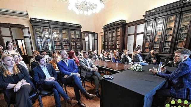 La Mesa la integran distintos organismos provinciales y la ONG Grooming Argentina