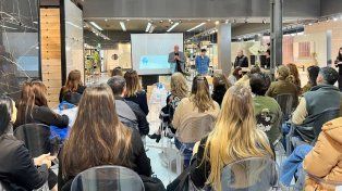 El evento se realizó en el local de Domus, en Pellegrini e Italia.