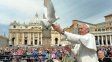 Francisco pidió que el mundo le regale paz por su décimo aniversario como papa