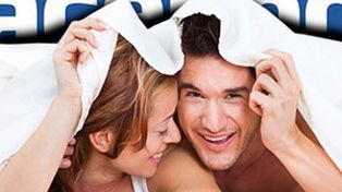 Mientras las mujeres hablan de amor, los hombres de sexo, al menos en Facebook