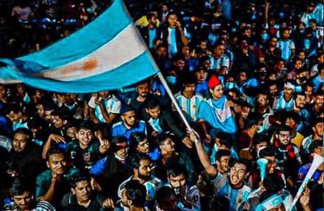 Bangladesh se vistió de celeste y blanco y volvió a delirar con el triunfo de la Scaloneta
