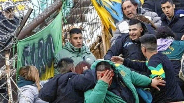 El Ministerio de Seguridad Nacional sancionó a los barras de Aldosivi