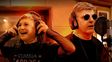 Vanesa Baccelliere, vocalista de Girda y los del Alba, grabando la versión cumbia de La Pachanga junto al Pájaro Gómez Vanesa Baccelliere, vocalista de Girda y los del Alba, grabando la versión cumbia de La Pachanga junto al Pájaro Gómez