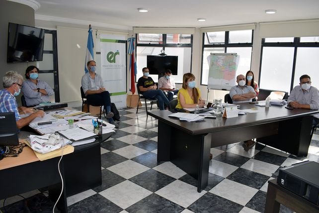 Ministros de Salud del país analizaron la vacunación Covid