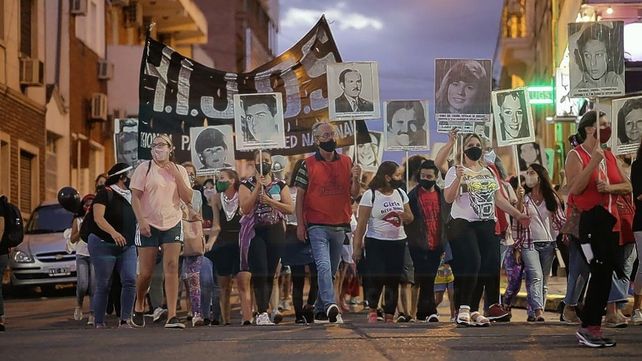 Masiva marcha donde la Multisectorial volvió a las calles