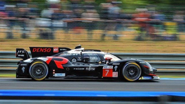 El piloto argentino fue uno de los tripulantes del Toyota número 7 que se subió al podio en Francia.