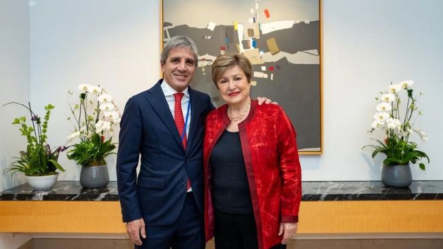 El ministro Caputo y la titular del FMI.