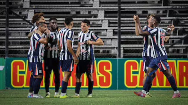 Denunciaron por abuso sexual a tres jugadores de Alianza Lima