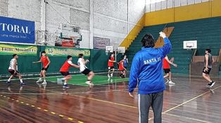 La Selección MU17 de Santa Fe confirmó el plantel para disputar el Torneo Provincial de Básquet.&nbsp;