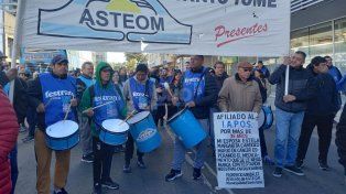 Manifestación de Festram frente a Iapos