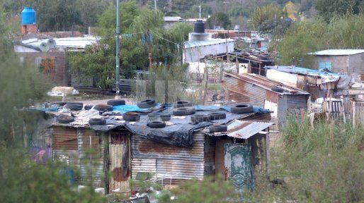 En el Gran Santa Fe 94.480 personas cayeron en la pobreza en un año, y es el sexto conglomerado más pobre del país