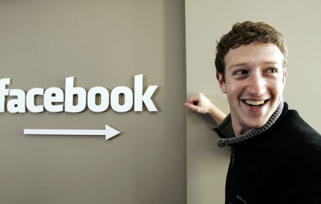 Zuckerberg tiene un sueldo simbólico