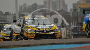 Manuel Luque, piloto de UNO Santa Fe, está imparable en Buenos Aires