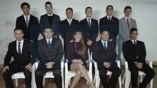 Parte de los integrantes de la lista de méritos.