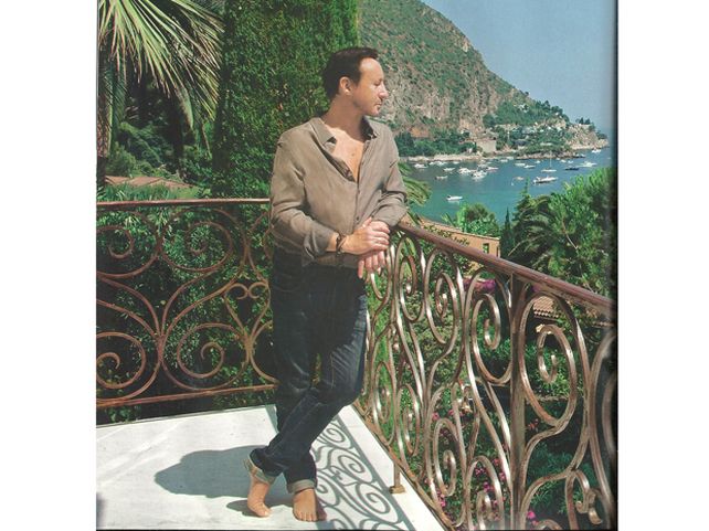 La vida de Julian Lennon a los 50 en su mansión de Francia