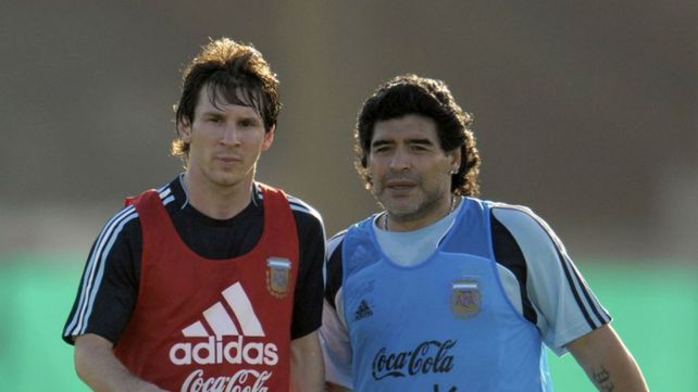 Charlas con un taxista sobre Messi y Maradona