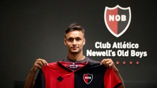Tabares arriba desde All Boys, donde logró destacarse en la categoría como uno de los mejores jugadores en su posición.