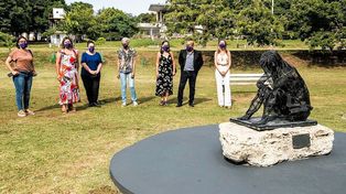 Escultura polémica: Cristina Ingleson justificó la actuación de la Secretaría de la Mujer&nbsp; 