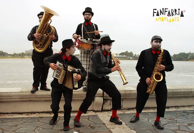 Fanfarria Ambulante arranca la gira Jugando en la Provincia
