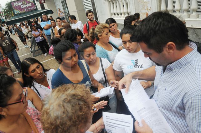 Ilusión. Los jóvenes todavía tienen tiempo de anotarse y ser beneficiarios del programa para seguir estudiando.