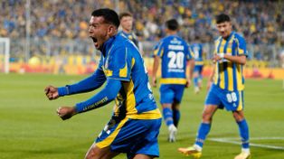 Central les pasó la presión a Boca y Argentinos, está en playoff y en las copas del 2027