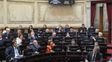 Sin votos, el gobierno dio marcha atrás y frenó la flexibilización de la venta de tierras a extranjeros