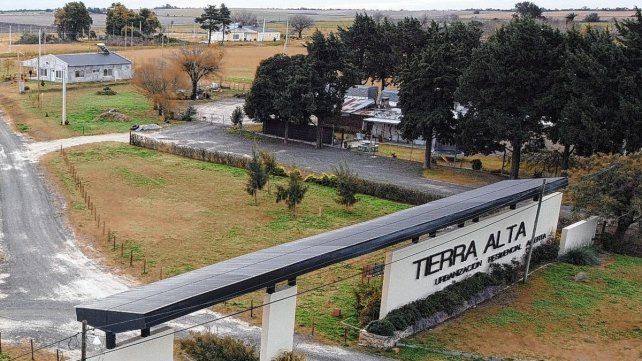La acción fue promovida por una vecina de Colonia Ensayo por fumigaciones en campos linderos a Tierra Alta sin respetar las distancias fijadas por el STJ