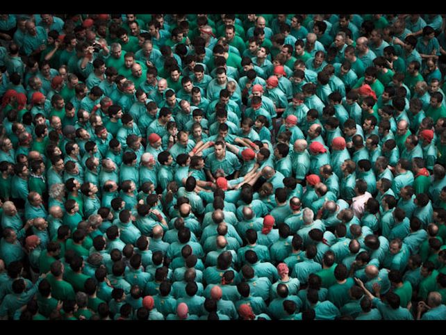 Impresionantes fotos de una tradición: los castillos humanos
