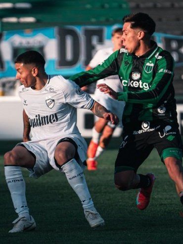 Nueva Chicago ganó y Patronato quedó más apretado en la pelea por no descender