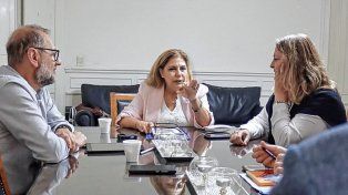 Corach, Martorano y Ciancia, protagonistas de la primera reunión de transición del área de Salud.