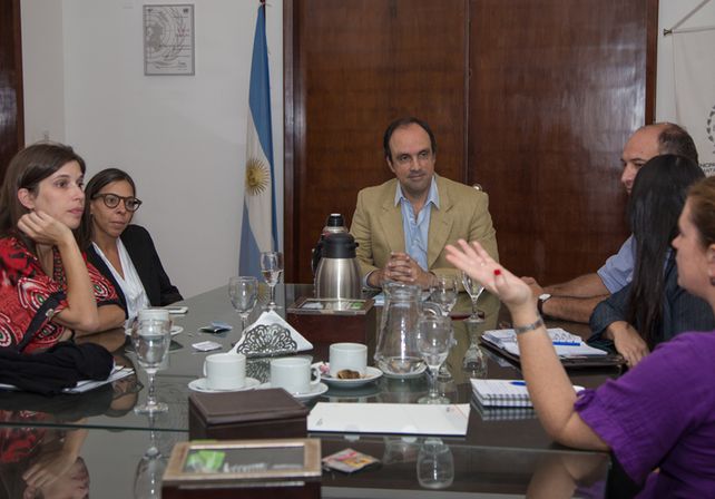 Corral recibió a funcionarias de Desarrollo Social de la Nación