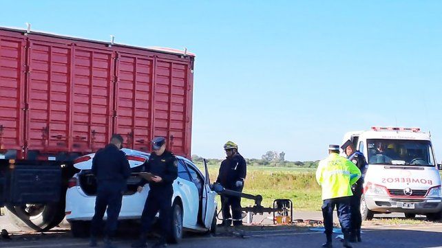Accidente fatal en cruce de ruta con una persona fallecida