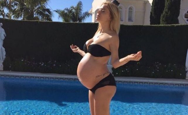 La primera foto de Emma, la hija recién nacida de Evangelina Anderson
