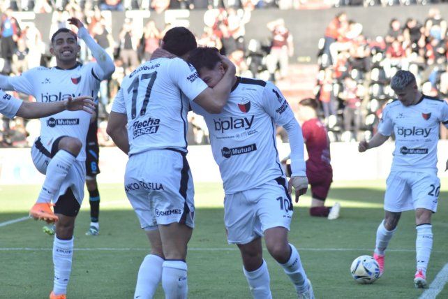 Así quedó la Zona A de la Primera Nacional: Colón volvió a ganar y se mantiene tercero