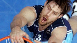 El Chapu Andrés Nocioni recordó la medalla de oro que consiguió el seleccionado de básquet en Atenas 2004.