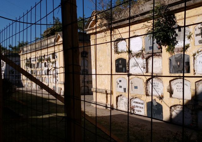 Arancedo: “Es triste el estado del cementerio municipal”