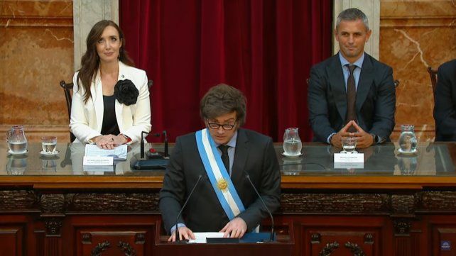Al igual que en la ceremonia del 1º de marzo de 2024