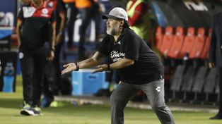 Maradona recurre a la cura del sueño para combatir el insomnio