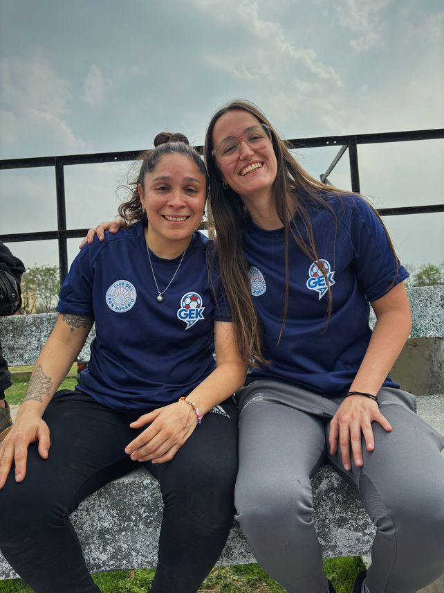 Dupla ganadora en el 2024.  Lucia Mugsi y Micaela Astudillo, las entrenadoras del equipo campeón. 