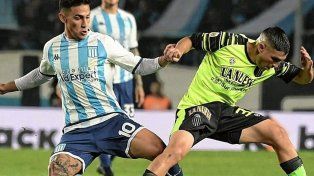 Racing visitará a Barracas Central en Sarandí por la fecha inicial del Torneo Apertura.