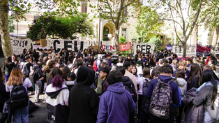 Cruzada de estudiantes secundarios en defensa de la educación pública